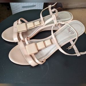 Impo wedge sandals